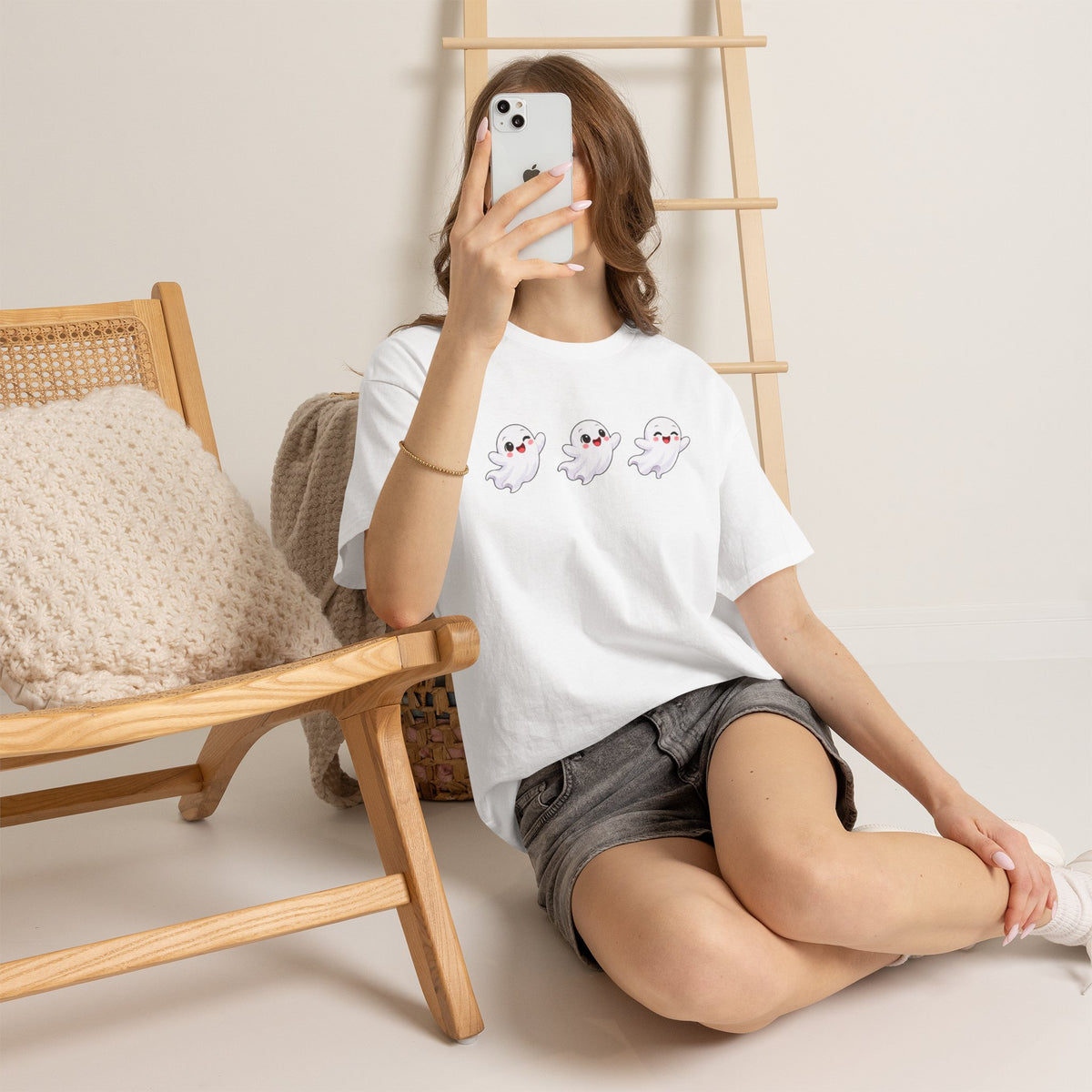 oo Crew Tee – Cute Halloween T-Shirt