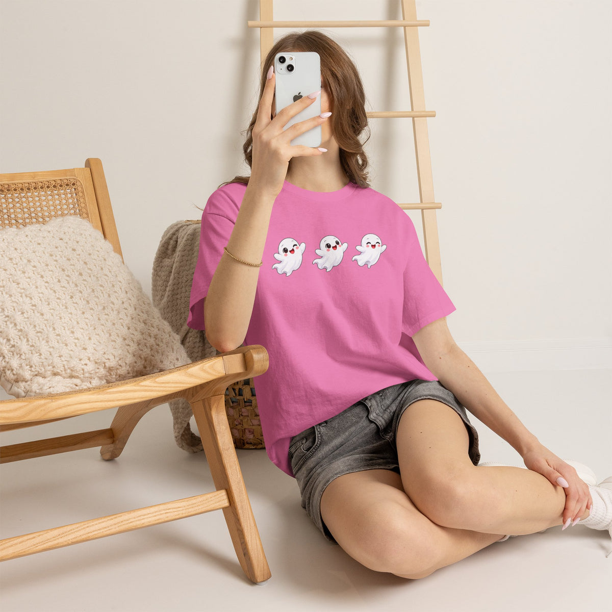 oo Crew Tee – Cute Halloween T-Shirt