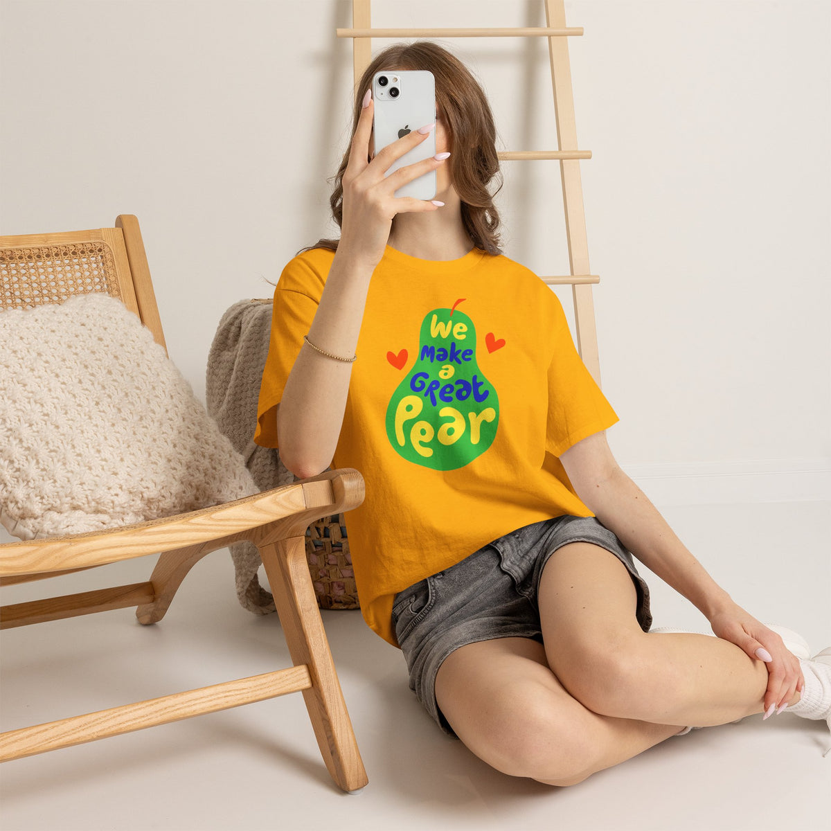 We Make a Great Pear Tee